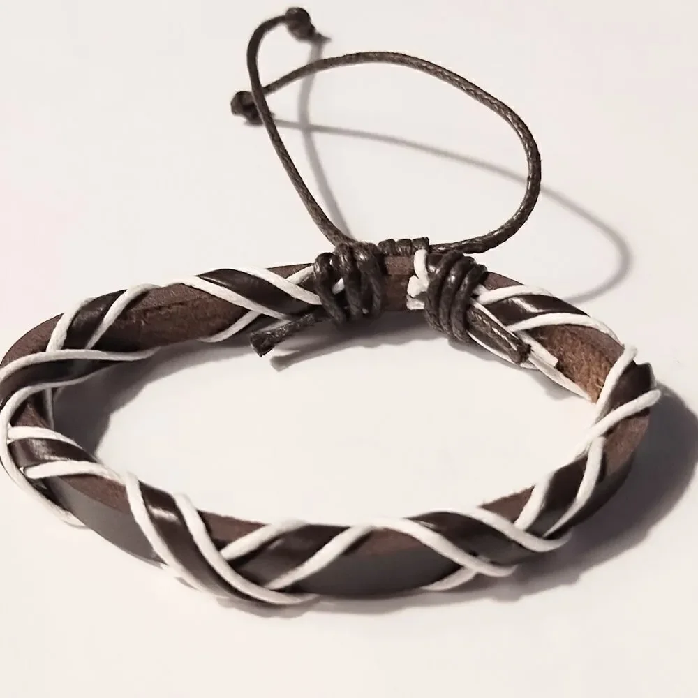 Leather bracelet men's braided brown new d64‎